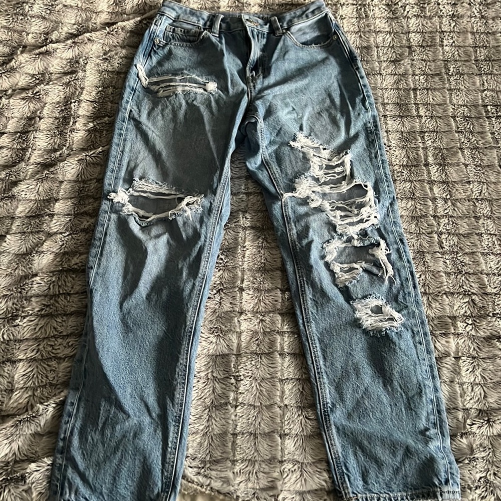 AE Ripped Mom Jeans